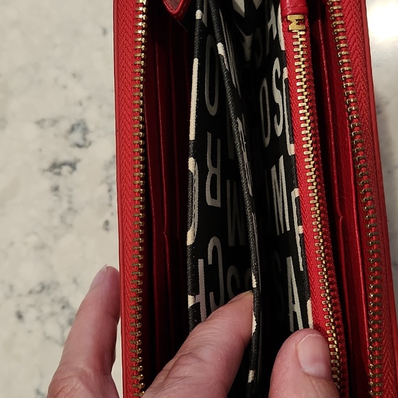 Marc By Marc Jacobs Classic Q Slim Zip Around Wallet Red Leather - Picture 7 of 14